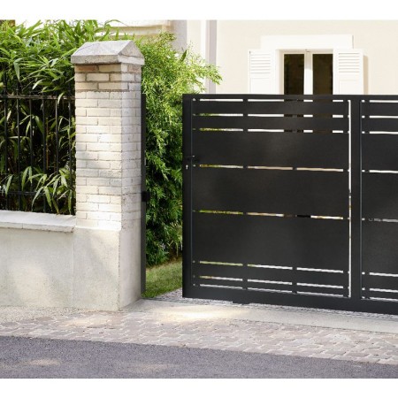 Portail noir coulissant Acier Cazals