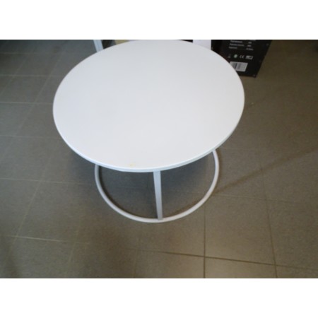 Table métallique